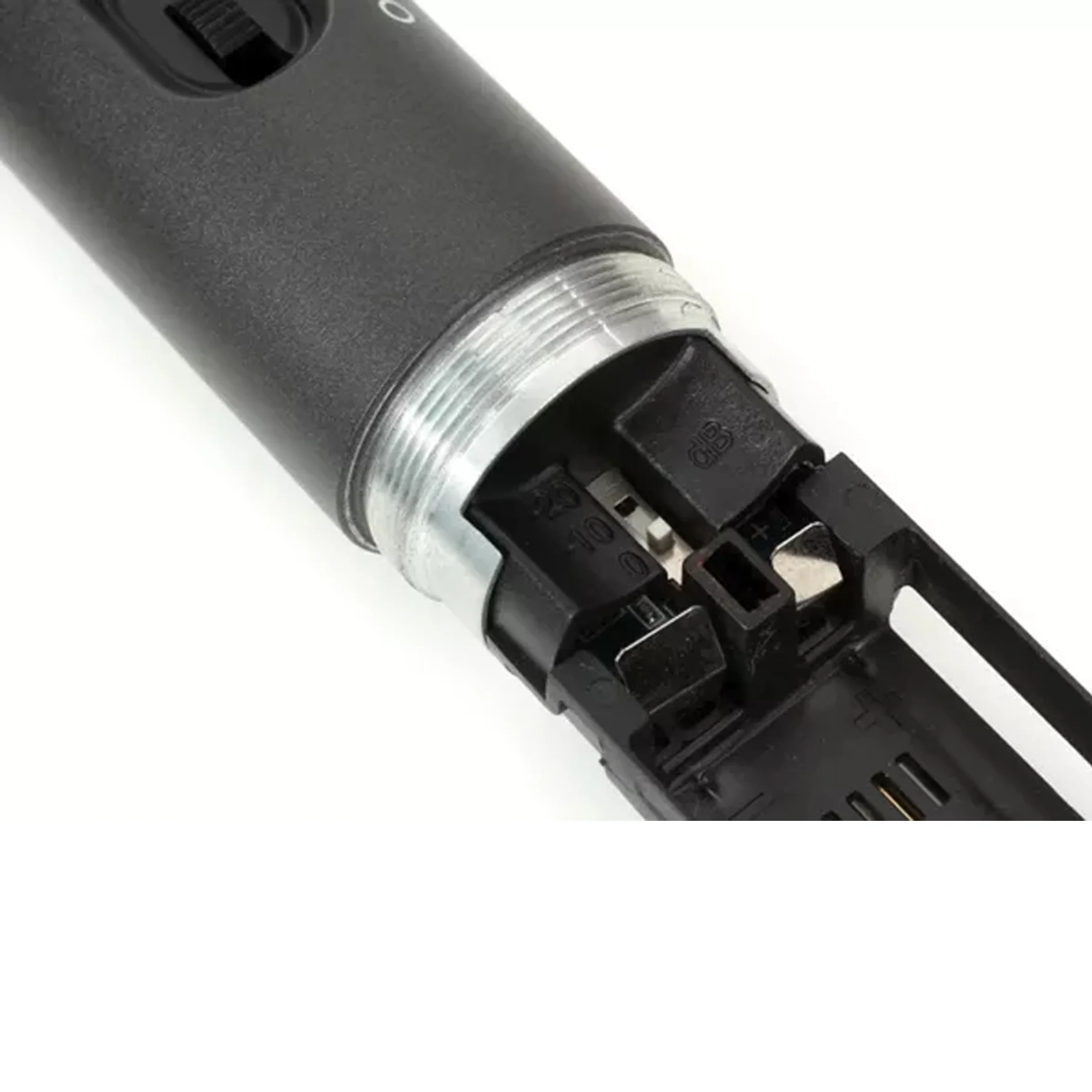 Rode M3 Microfono Professionale cablato a condensatore per Studio e Live, Nero - Image 7