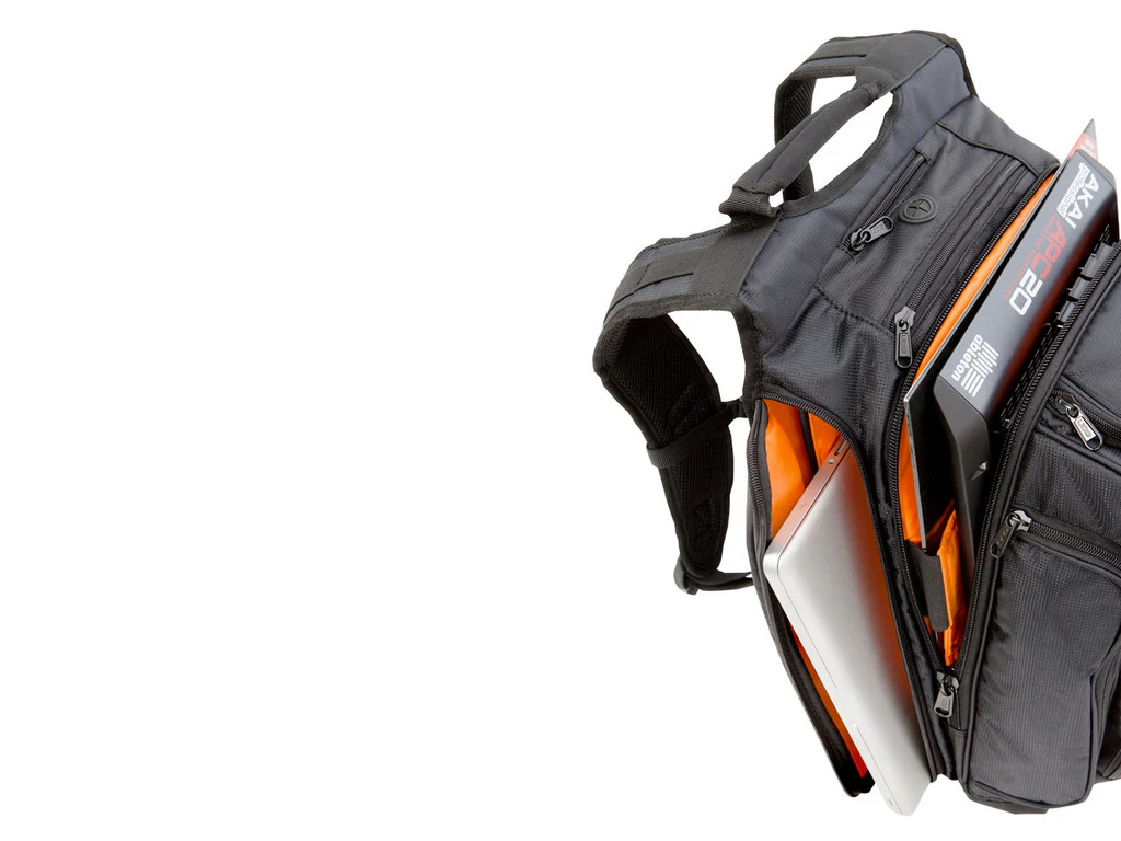 UDG U9101BL/OR Ultimate DIGI Backpack Zaino x laptop e varie Nero Interno Aranc. - Image 8